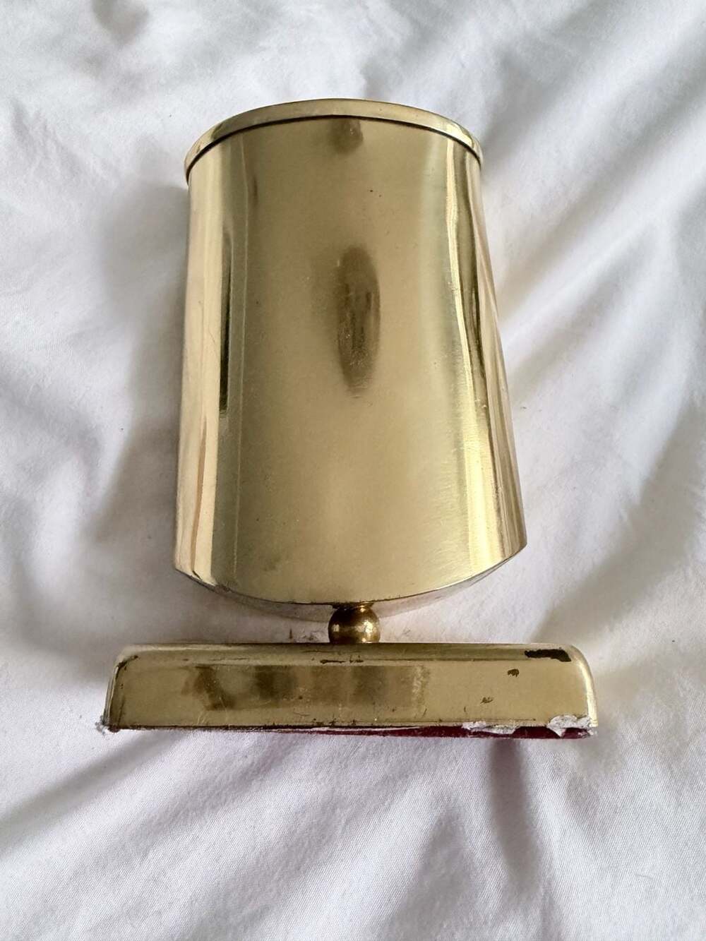 Vintage Brass Eyeglass Holder Desk Stand with Velvet Lining Made in Taiwan - Picture 2 of 9